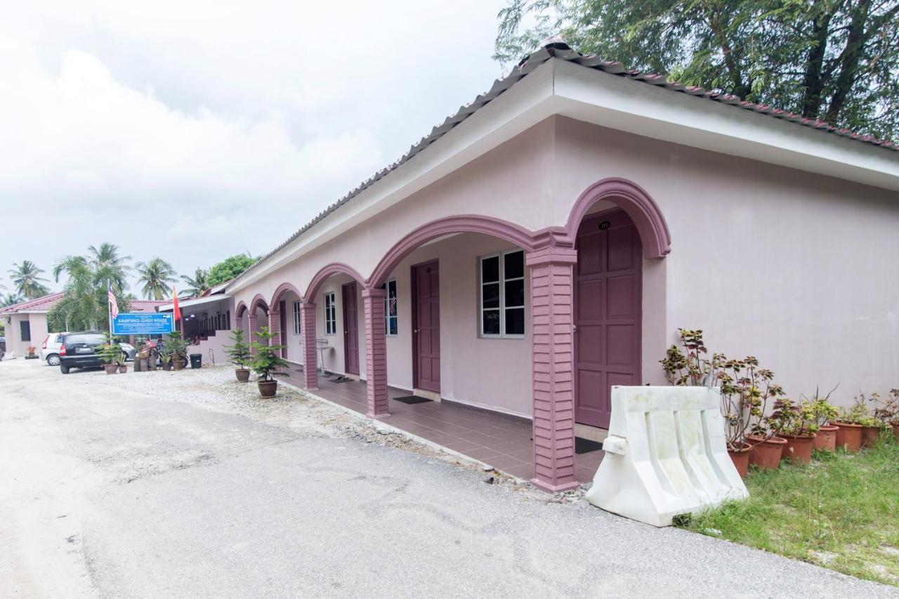 Kampung Guest House Pantai Cenang  Ngoại thất bức ảnh