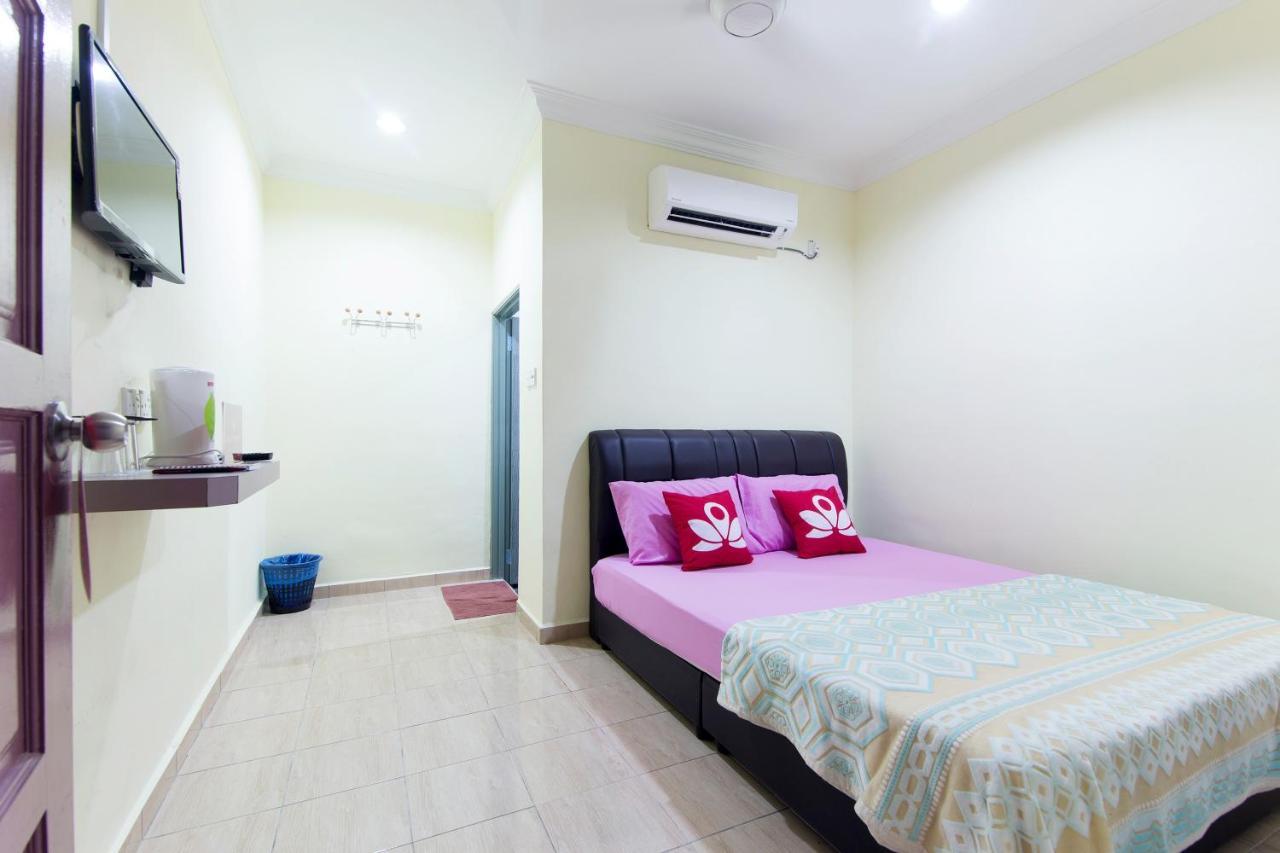 Kampung Guest House Pantai Cenang  Ngoại thất bức ảnh