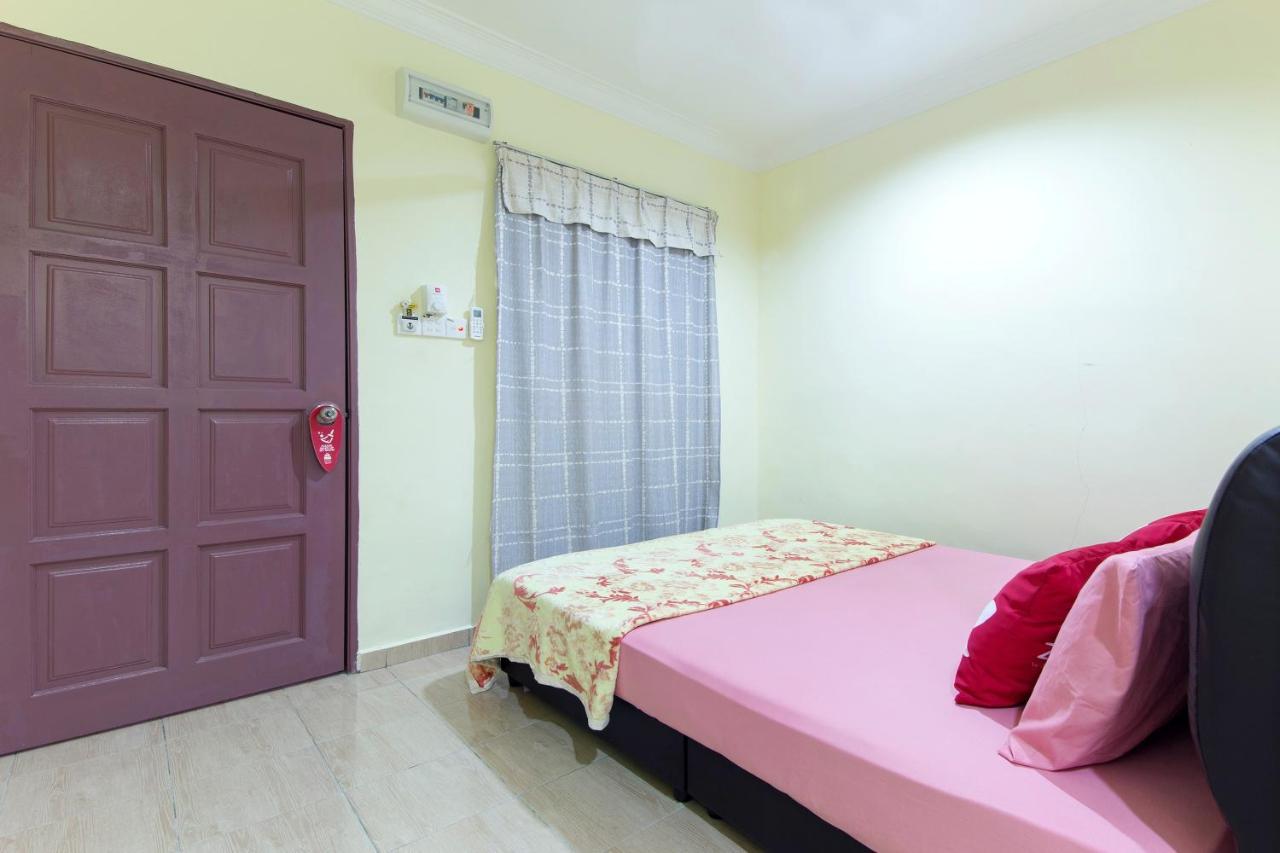 Kampung Guest House Pantai Cenang  Ngoại thất bức ảnh