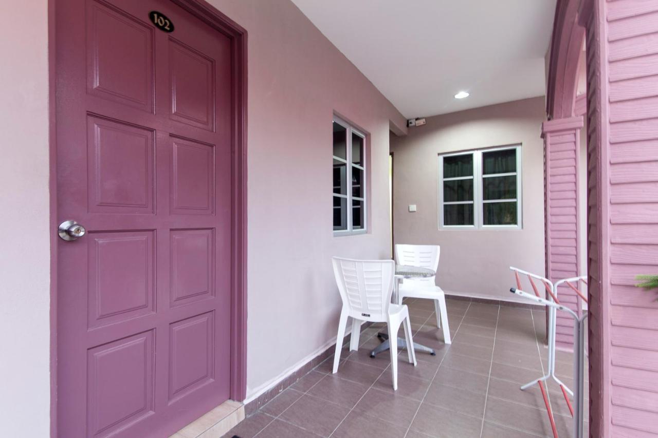 Kampung Guest House Pantai Cenang  Ngoại thất bức ảnh