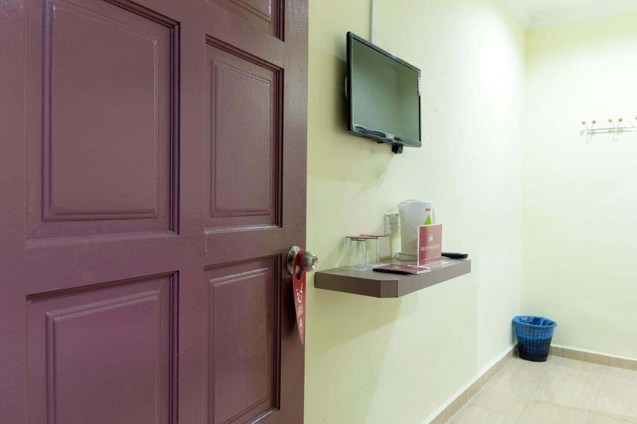 Kampung Guest House Pantai Cenang  Ngoại thất bức ảnh